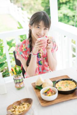 空难后的一男六女
